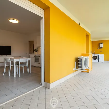 Oasis Apartment